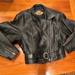 Women’s Vintage Leather Harley Davidson Motorcycle Jacket